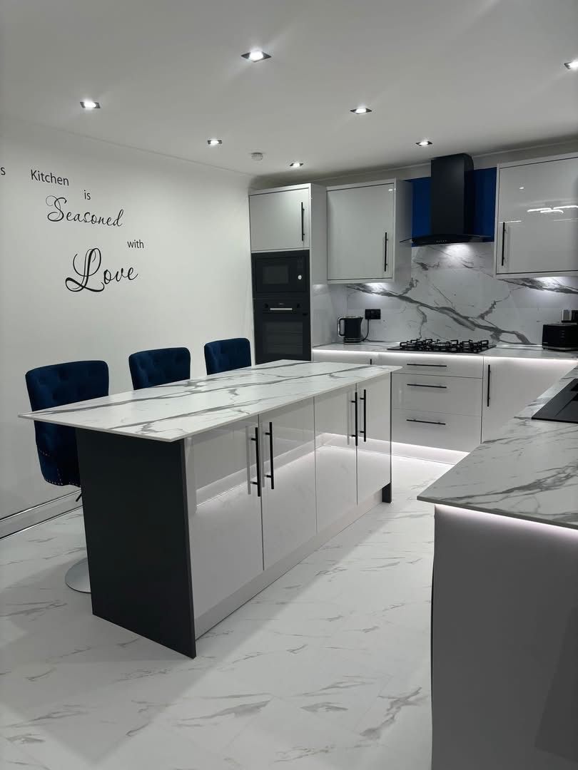 c4247a2f-e4c0-455f-b54d-b1af30cdc45c